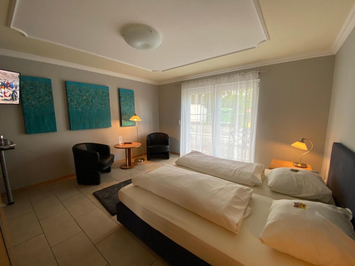 Gaestehaus Savo Nurburg Luaran gambar
